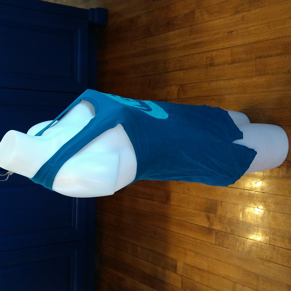 Size xs blue Nikes workout athletic top - Picture 9 of 16